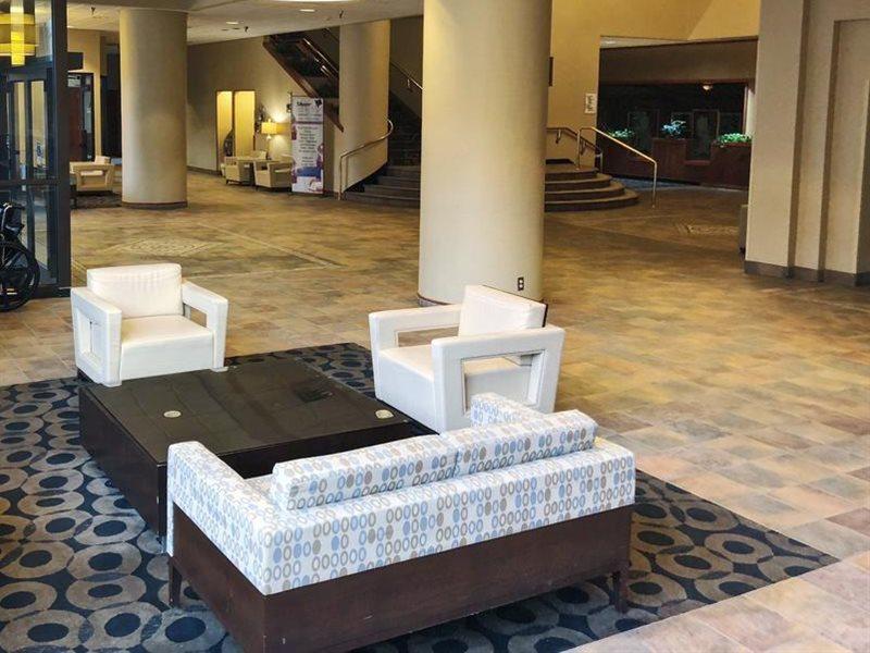 Radisson Hotel Bismarck Ngoại thất bức ảnh