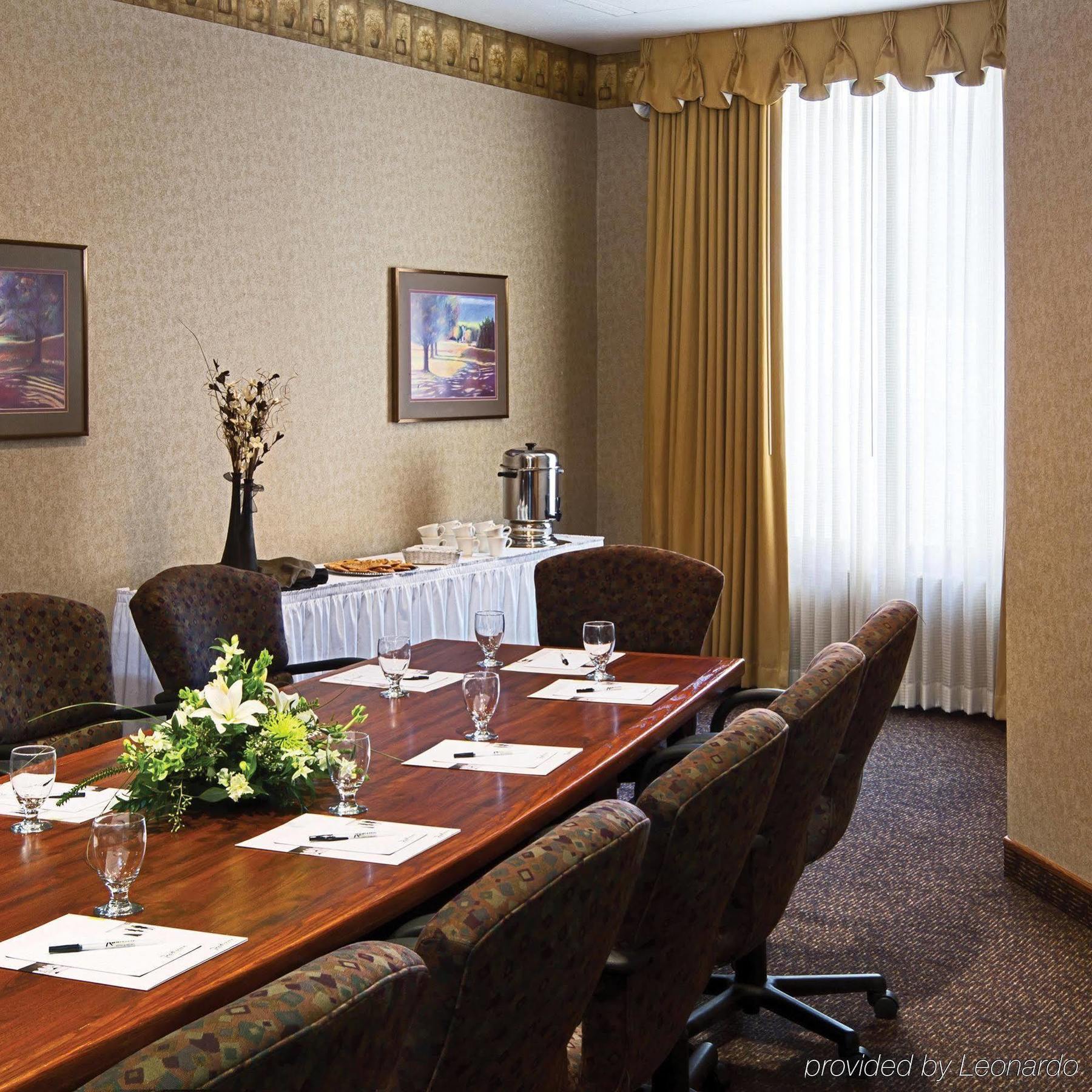 Radisson Hotel Bismarck Kinh doanh bức ảnh
